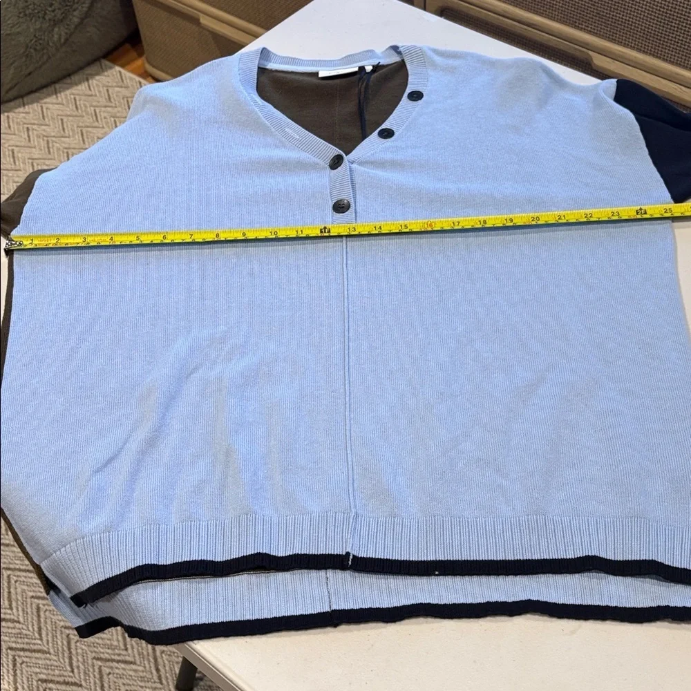 Foil - Women's Colour Vision Sweater. V-neckSize XL. Ice Blue Mix.  NWT